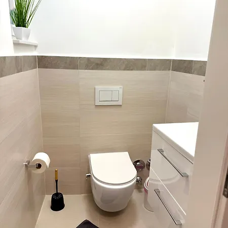 Apartment Mira 9 Frechen